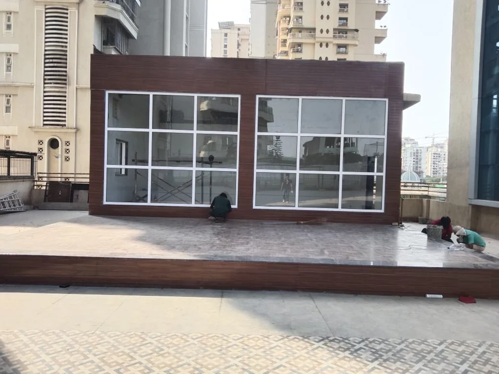 8 mm Toughened Glass Partition
